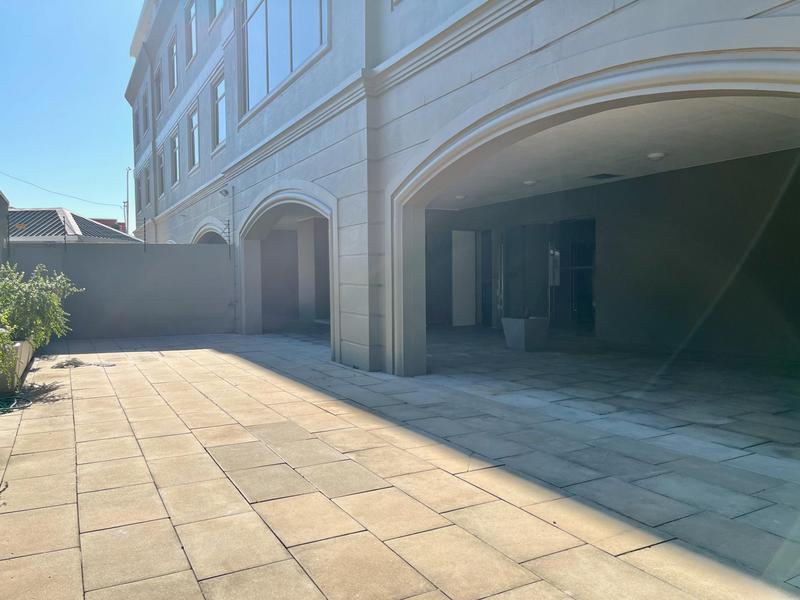 To Let Commercial Property for Rent in Claremont Western Cape